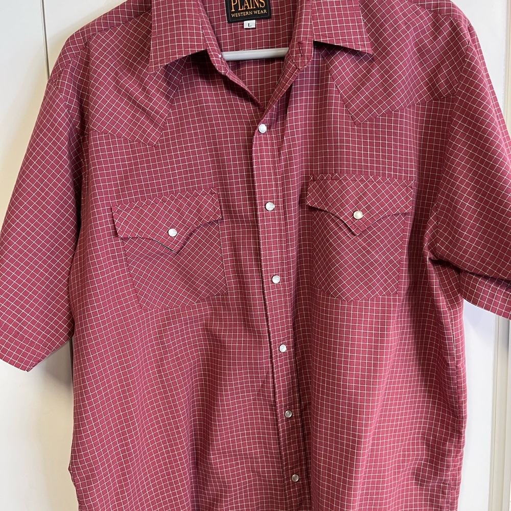 PLAINS brand red button up pearl snap short sleeve shirt